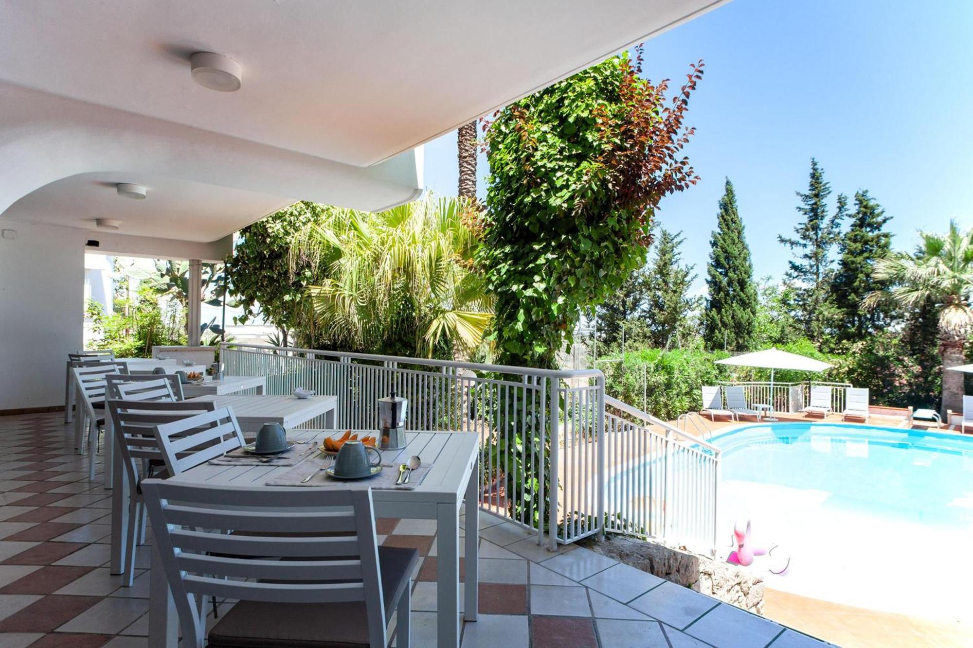 Villa Nice Dream With Pool And Terrace - Happy Rentals Neviano Екстер'єр фото