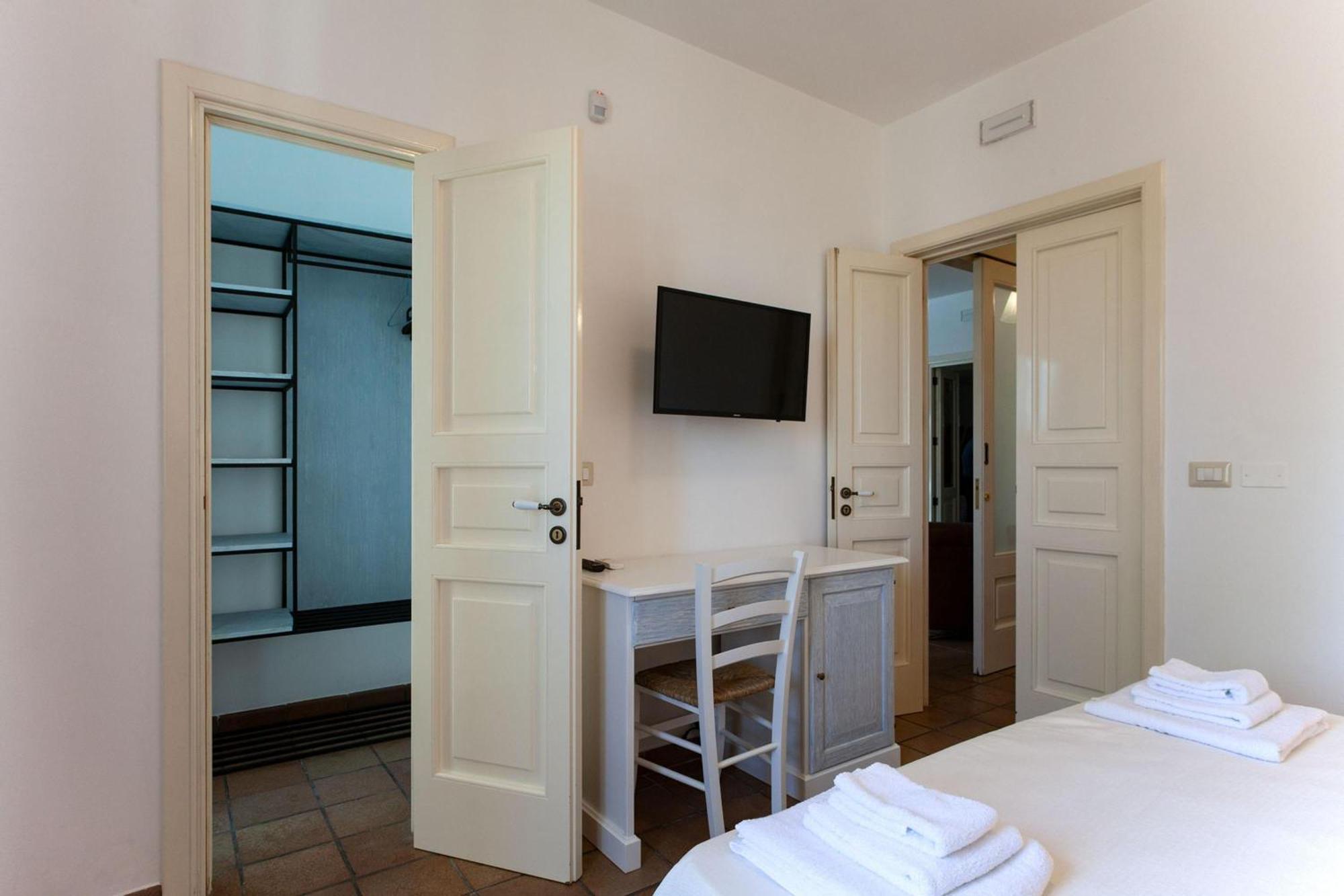Villa Nice Dream With Pool And Terrace - Happy Rentals Neviano Екстер'єр фото