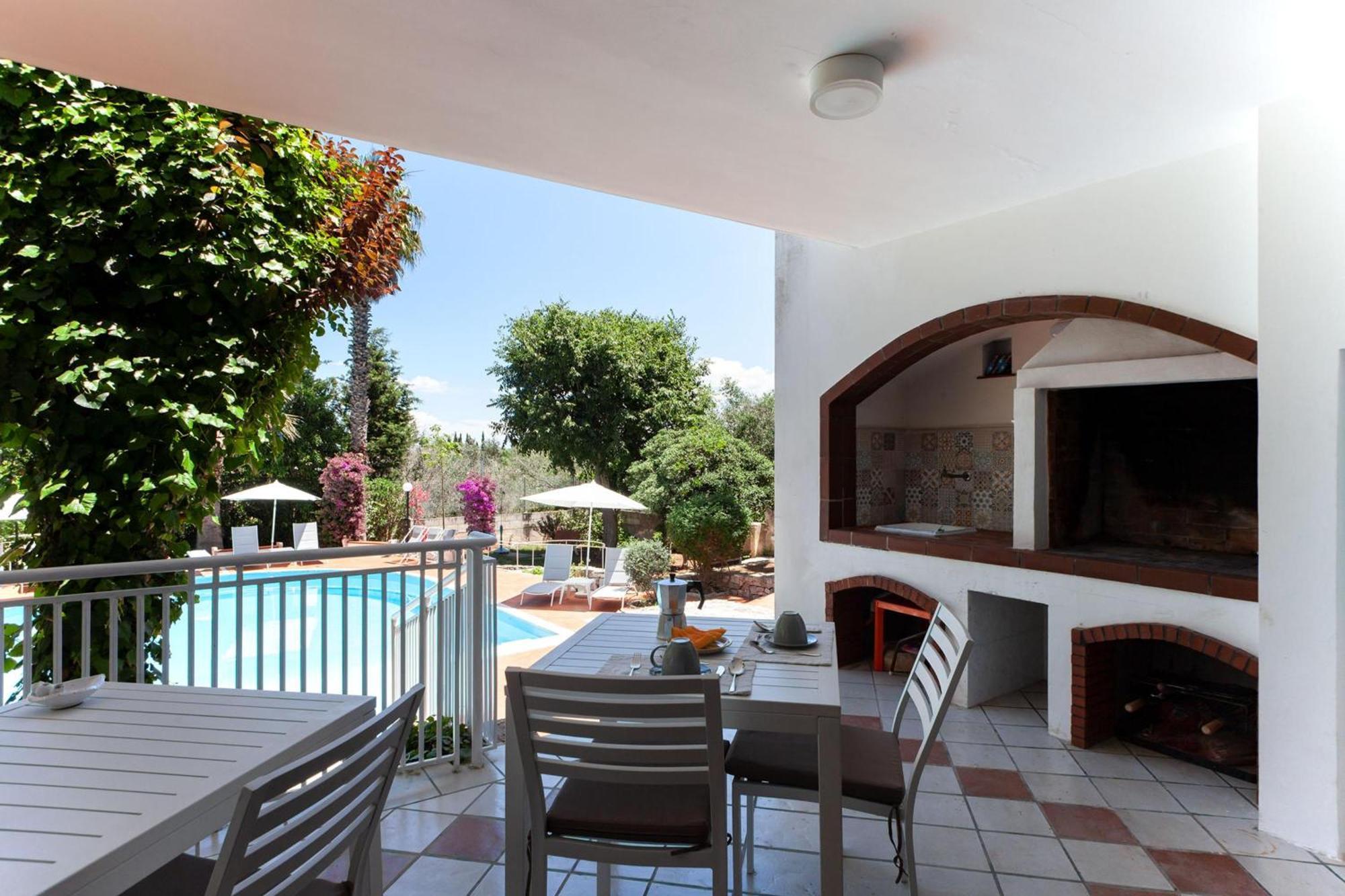 Villa Nice Dream With Pool And Terrace - Happy Rentals Neviano Екстер'єр фото